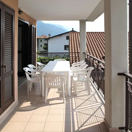 شقة Res. Vigna Del Lago 125s دونغو